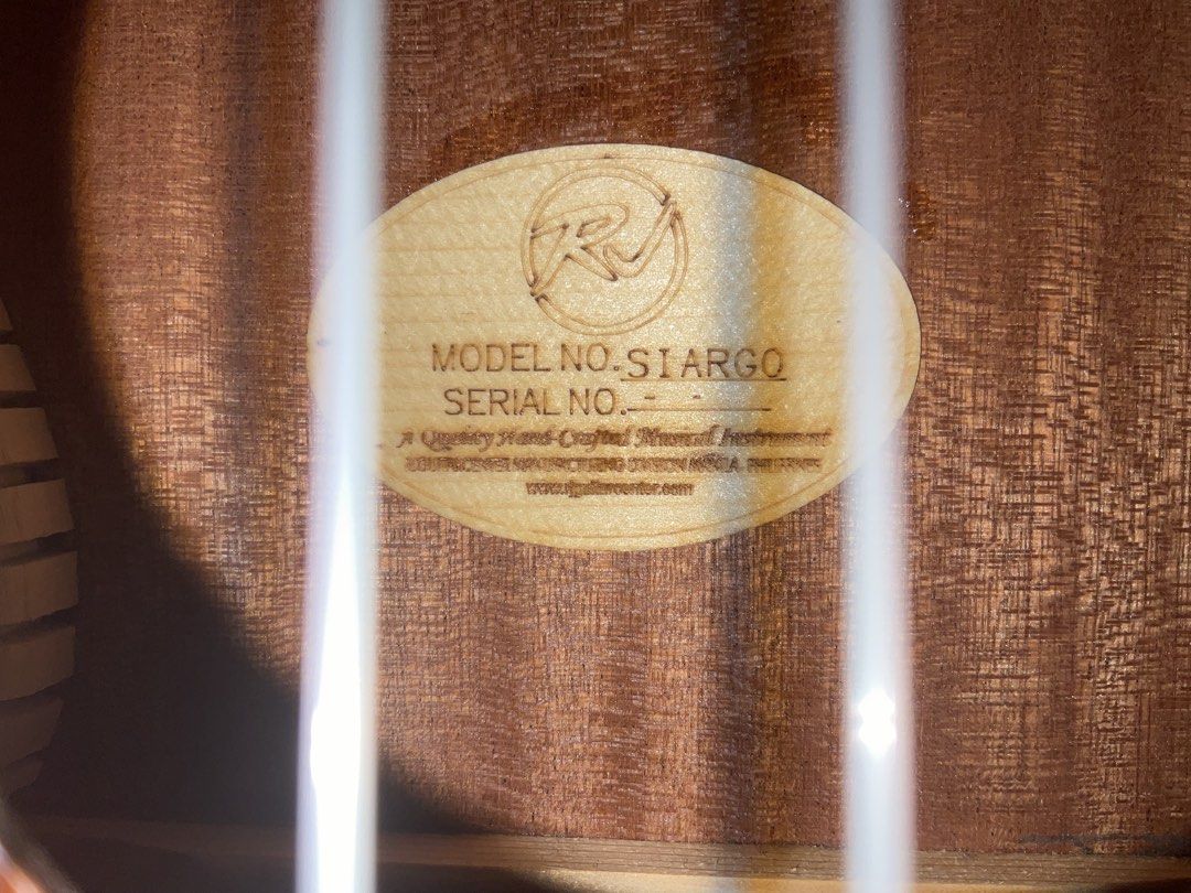 RJ Guitars Ukulele Siargao (Concert) (Category: Musical Instruments) located in Paranaque City. Submitted by gibilog (Listing ID 1453348387, Image 2). Description: Condition: 9.5/10 (Like New – only used a few times, stored safely) RFS: I don’t use it as much anymore + need funds Original Retail Price: ₱5,000 (Uke) + ₱1,400 (Padded Bag) = ₱6,400 total value Inclusions: Original RJ Guitars padded backpack gig bag Price: ₱4,800 (Slightly negotiable