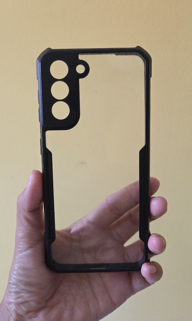 S21 shockproof case (Category: Cases & Sleeves) located in Makati City. Submitted by meowmauw (Listing ID 1453247547, Image 2). Description: .