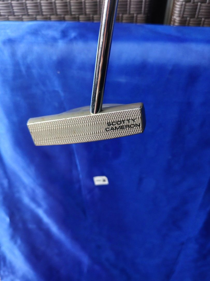 Scotty Cameron Golf S5 titliest (Category: Golf) located in Manila. Submitted by meiyeon2 (Listing ID 1453370642, Image 2). Description: Scotty Cameron GoLo S5 mallet putter, crafted by Titleist and originally released into the premium golf market in 2013-2014. Unisex Putter Right Handed Club 31 inches length.