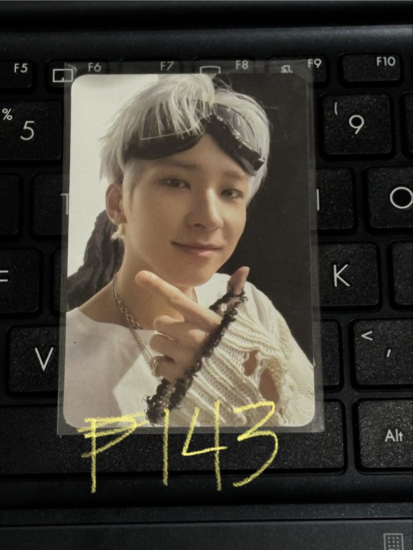 SEVENTEEN Wonwoo Pogi - BE THE SUN (Category: K-Wave Merchandise) located in Binangonan. Submitted by seokbread (Listing ID 1453237658, Image 1). Description: - SEVENTEEN Wonwoo Pogi - From the P143 collection - Please check photos for detailed condition - Feel free to send a message for any questions.