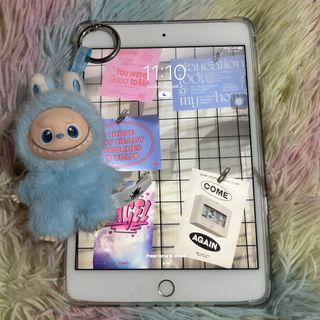 (Category: ) located in . Submitted by strawbyeries (Listing ID 1453398127, Image 1). Description: .
