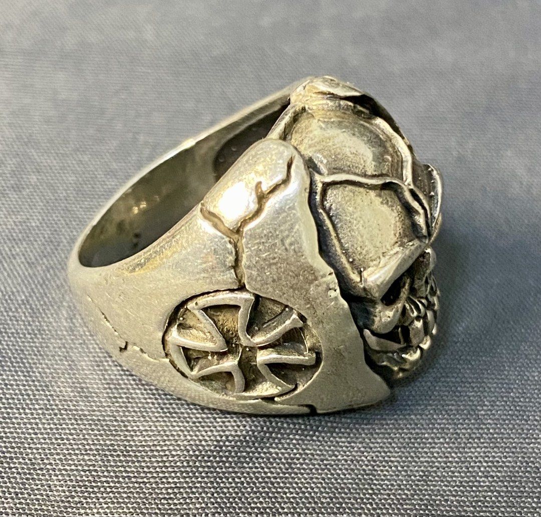 Authentic Custom 925 Silver Skull Ring with Cross Symbol (Category: Jewelry) located in Iloilo. Submitted by mrstrauss (Listing ID 1453370143, Image 2). Description: -Size 8.5 - Cool silver ring - Detailed skull design - Cross symbol on the band - Unique piece for collectors - Great for gifting or personal wear.