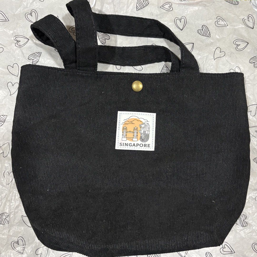 Singapore Hand Bag (Category: Tote Bags) located in Rizal. Submitted by msclassy (Listing ID 1453317320, Image 1). Description: .
