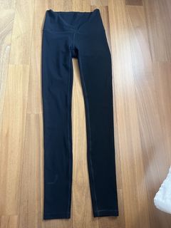 (Category: ) located in . Submitted by ladyshop01 (Listing ID 1453302993, Image 1). Description: .