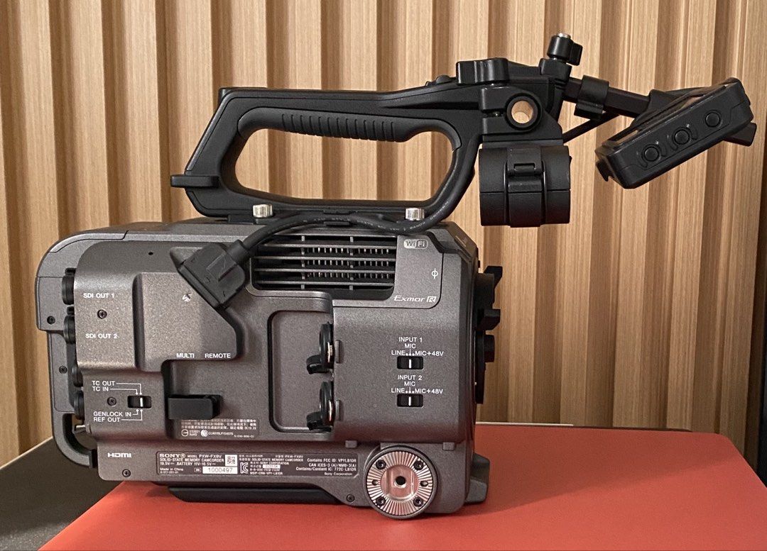 Sony FX9 Full-Frame 4K XDCAM Camcorder with Handle (Category: Video Cameras) located in Makati City. Submitted by bobpul (Listing ID 1453355239, Image 3). Description: - Sony FX9 Camcorder - Full-Frame Sensor - 4K Video Recording - Includes Top Handle - Includes Viewfinder - Ideal for Professional Shoots, Documentaries, and Filmmaking - Cones with power adaptor, NO BATTERY included, NO LENS - Sold As Is.