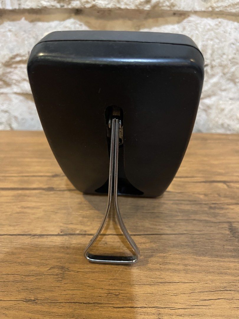 table mirror (Category: Mirrors) located in San Fernando. Submitted by dntjapansurpluselyu (Listing ID 1453261160, Image 2). Description: .
