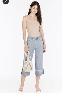 (Category: ) located in . Submitted by myexplodingwardrobe (Listing ID 1453313308, Image 1). Description: .