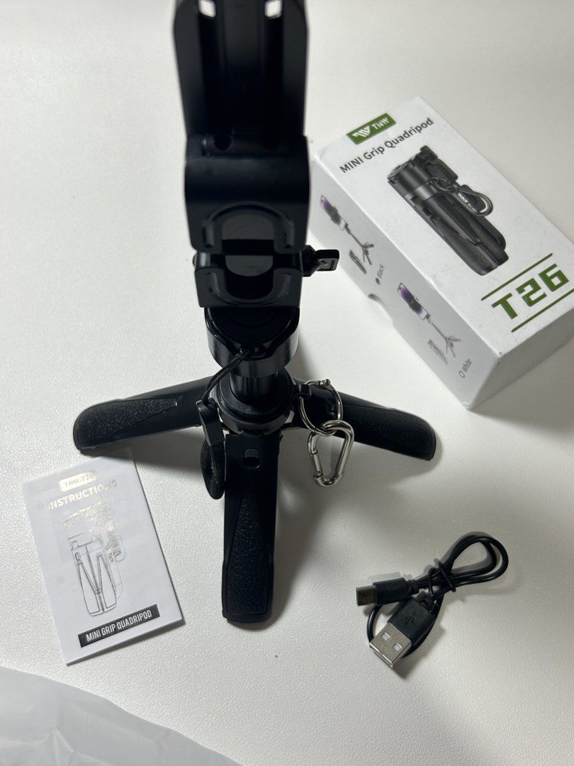 TNW Mini grip quadripod bluetooth (Category: Tripods & Monopods) located in Mandaluyong City. Submitted by wear.byn (Listing ID 1453279751, Image 3). Description: .