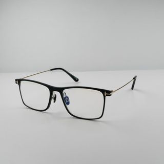 （分類：）位於 。 由 theone_eyewear 提交（商品編號 1453309611，圖片 1）。簡介： 。
