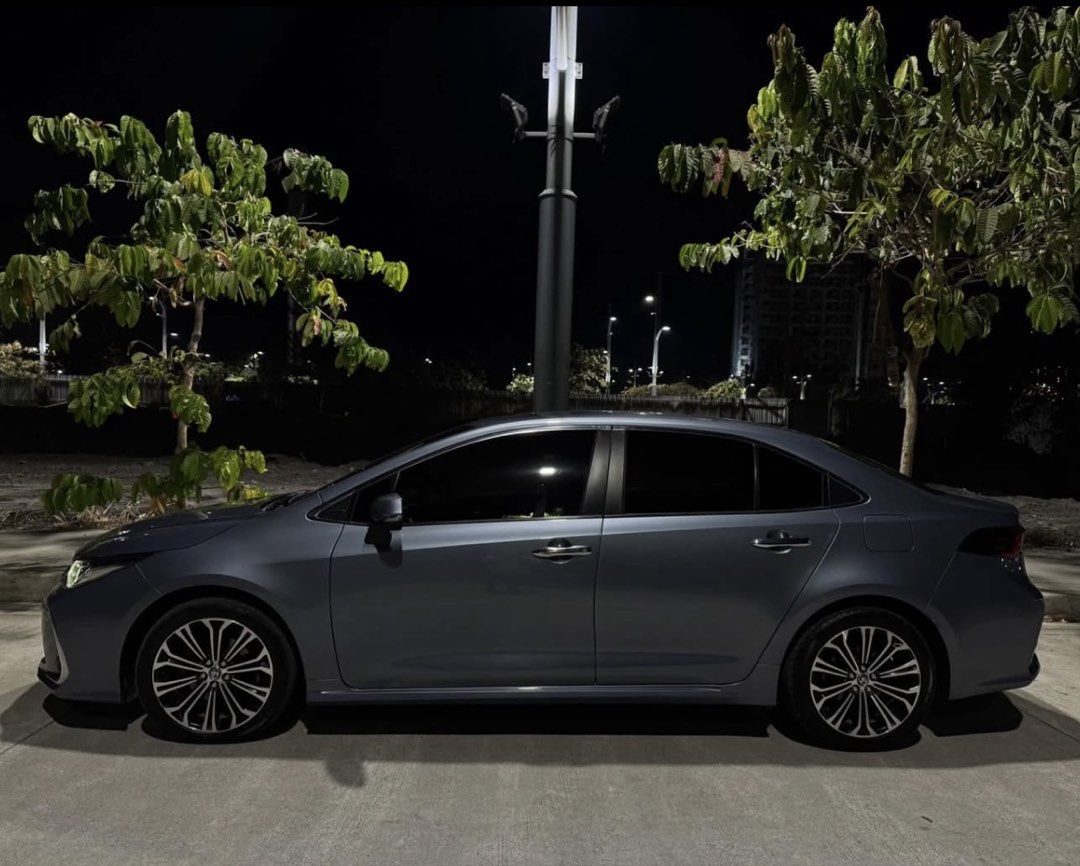 Toyota Corolla Altis 1.6 (A) (Category: Used Cars) located in Angeles City. Submitted by bry.ta (Listing ID 1453418260, Image 3). Description: TOYOTA COROLLA ALTIS 2020 A/T V VARIANT 1.6L TOP OF THE LINE GRAY METALLIC 43,+++ km Mileage 1ST OWNER Complete papers PHP 720,000 Negotiable upon viewing 📍San Fernando, Pampanga 📩 For any inquiries, message or call 0916 606 5902.