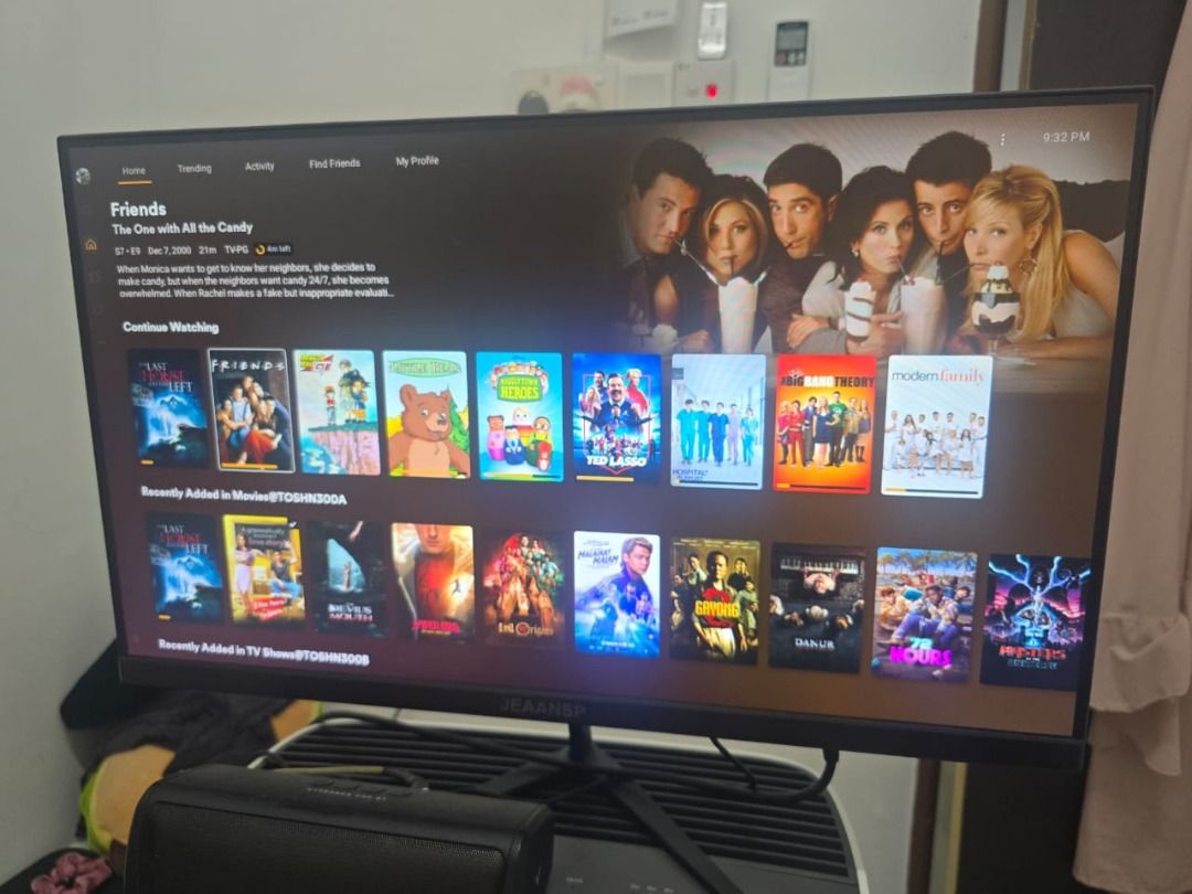 TX3 Mini Android Box (Category: Media Streamers & Hubs) located in Kulai. Submitted by xzhxm (Listing ID 1453357698, Image 3). Description: TX3 Mini Android TV Box for sale. Comes with remote control and power adapter. Extra unit, not in use. Working condition 10/10 no issues. WYSIWYG. Specifications: - Amlogic S905W Quad-Core Cortex-A53 Processor - Mali-450 GPU - 2GB RAM - 16GB Internal Storage - Android OS - Supports up to 4K Ultra HD playback 