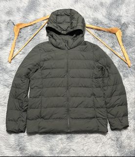 (Category: ) located in . Submitted by winterclothes.ph (Listing ID 1453257444, Image 1). Description: .