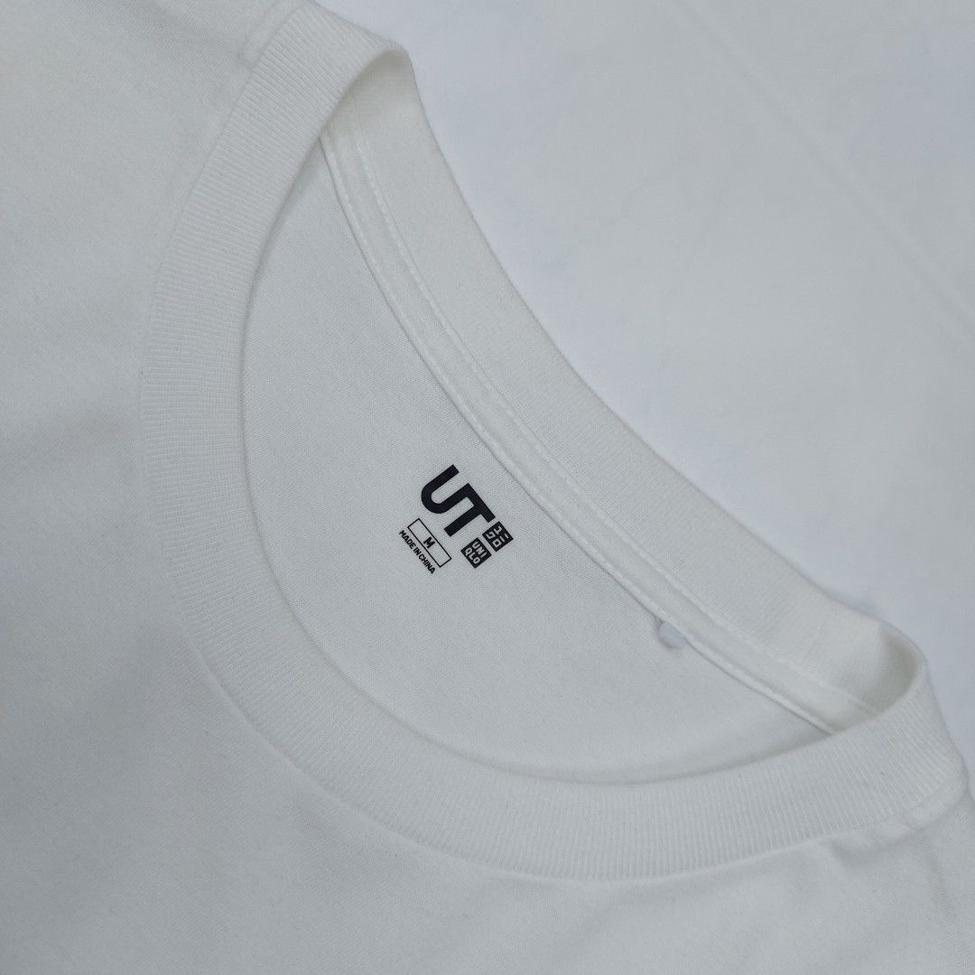 Uniqlo Volkswagen (Category: Tshirts & Polo Shirts ) located in Baguio. Submitted by damitguy.ph (Listing ID 1453397099, Image 3). Description: Size: M Dimensions: 19.5 x 25.5 Condition: Excellent Issue: Light stains.