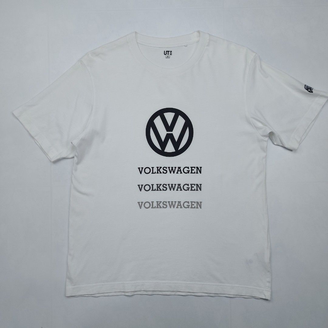 Uniqlo Volkswagen (Category: Tshirts & Polo Shirts ) located in Baguio. Submitted by damitguy.ph (Listing ID 1453397099, Image 2). Description: Size: M Dimensions: 19.5 x 25.5 Condition: Excellent Issue: Light stains.