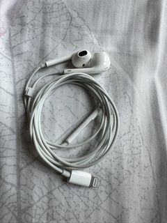 (Category: ) located in . Submitted by 4js_ishop (Listing ID 1453326523, Image 1). Description: .