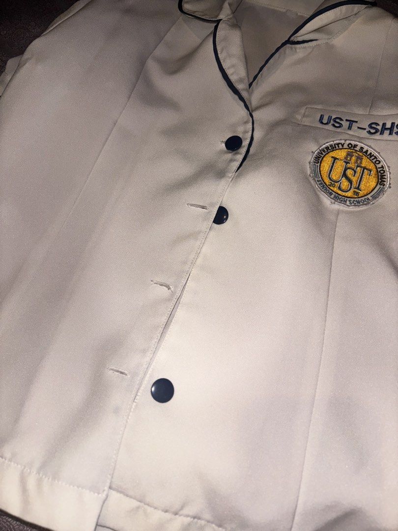 UST SHS UNIFORM TYPE A & B (Category: Shirts) located in Manila. Submitted by alqspreshus (Listing ID 1453368324, Image 3). Description: 3 Type A blouse (SIZE XS) - ₱1,300 including pants (some buttons from each 2 uniforms missing check photos) 2 Type B set (SIZE SMALL) - ₱1,300 TAKE ALL (TYPE A & B) - ₱2,300 Prices can be negotiated send a DM Buyer to shoulder delivery fee Location: Sampaloc Manila.
