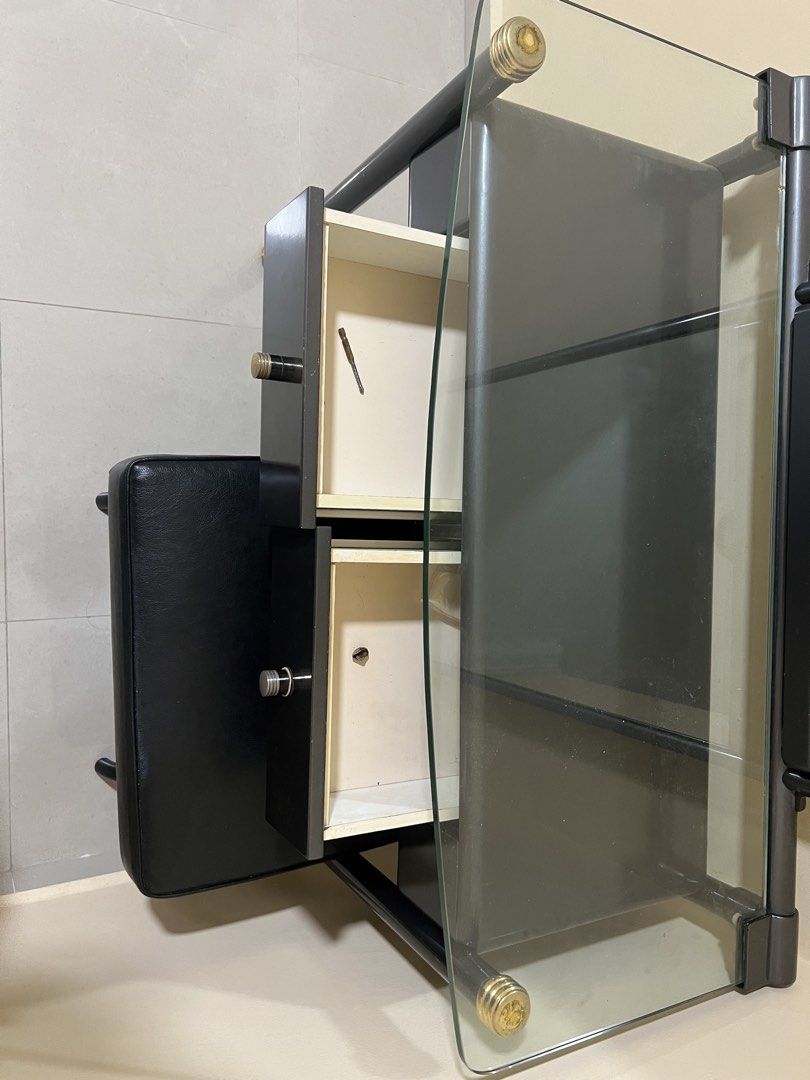 Vanity Table (Category: Tables & Sets) located in Singapore. Submitted by hihihihi.925 (Listing ID 1453370434, Image 2). Description: Almost new and in good condition Comes together with a chair and can pair with the bed and a side table in my other listing Price negotiable .