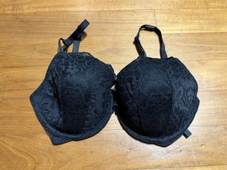(Category: ) located in . Submitted by acaiaffair (Listing ID 1453306886, Image 1). Description: .