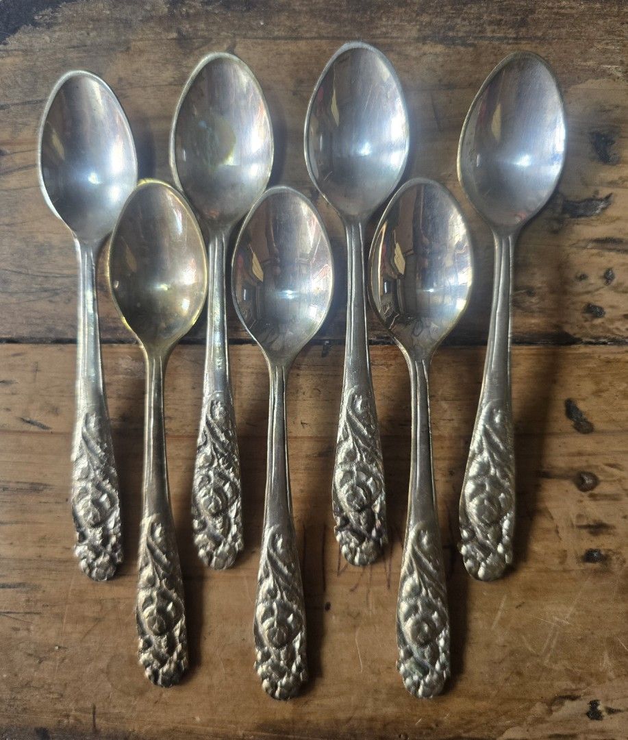 Vintage German Silver Flatware Set – 53 Pieces (Category: Vintage Collectibles) located in Cavite. Submitted by mmichaela (Listing ID 1453337195, Image 1). Description: Vintage German Silver Flatware Set consisting of 53 matching pieces with a beautiful ornate floral handle design. Includes: Dinner spoons Teaspoons Dinner forks Dessert forks Dinner knives Serving spoon Condition: Vintage/pre-owned Complete 53-piece set Natural tarnish and oxidati