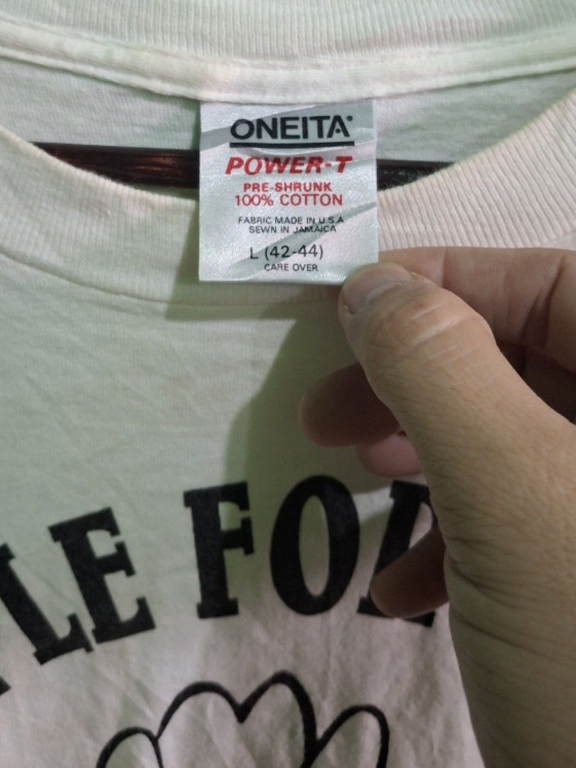 Vintage People for Pipo (Category: Tshirts & Polo Shirts ) located in Manila. Submitted by darth3pter (Listing ID 1453297194, Image 3). Description: Actual dimes: 20.5x29 Lrg on tag Tag: Onieta Power T Condition: Good (need wash) Stitching: Singles all over.