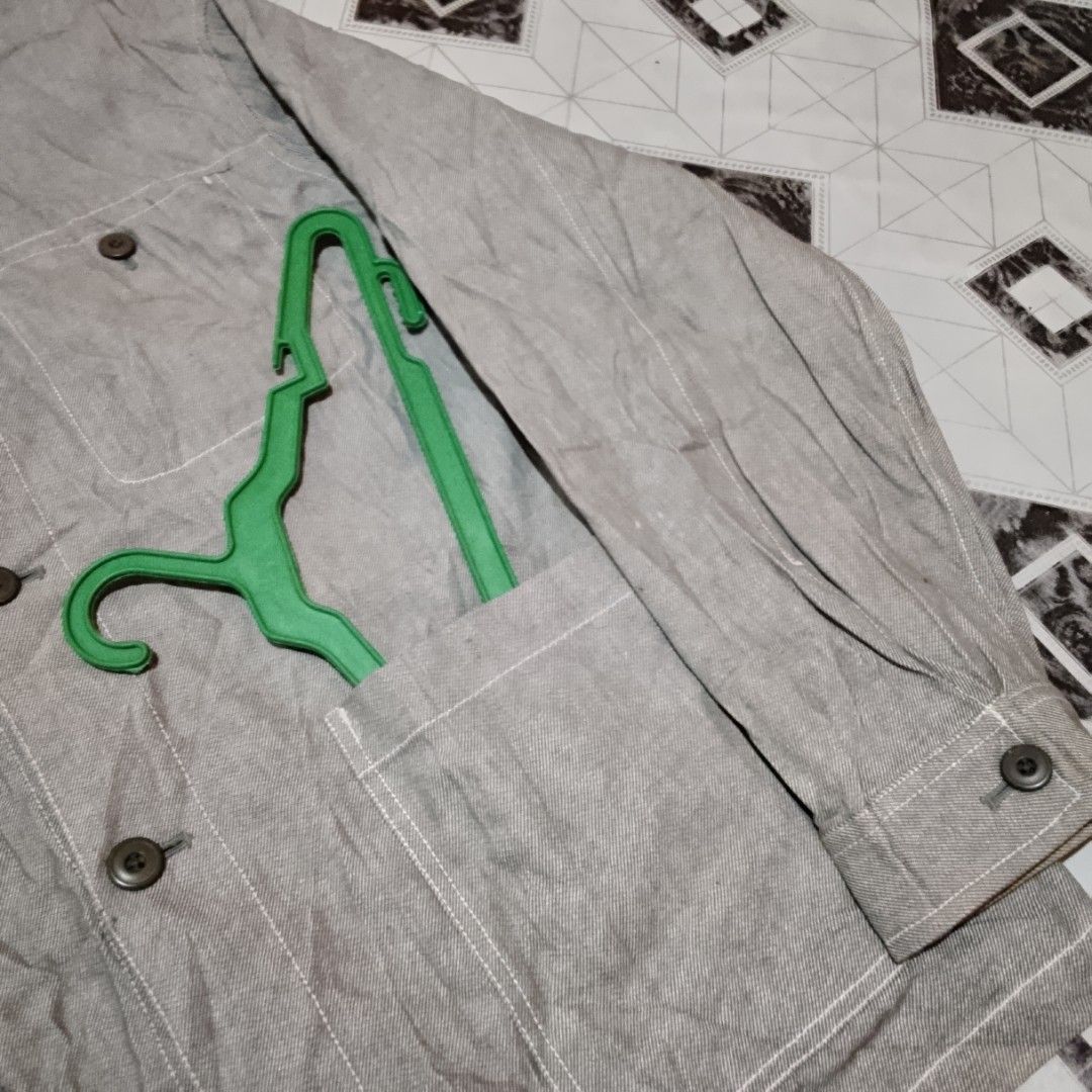 Vintage Uniqlo Heavyweight Work/Chore Jacket (Category: Coats, Jackets and Outerwear) located in Cebu City. Submitted by therudeme (Listing ID 1453392737, Image 3). Description: Vintage Uniqlo Heavyweight Work/Chore Jacket Large on Tag But fits XLarge Dimensions: 25/30 800 Shipping Fee Included.