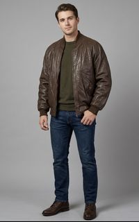 (Category: ) located in . Submitted by y2k.luxury.streetwear.outdoor (Listing ID 1453398453, Image 1). Description: .