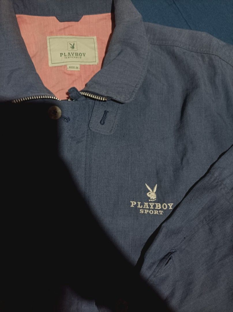 vintage/y2k playboy jacket (Category: Coats, Jackets and Outerwear) located in Limay. Submitted by ares.ggz (Listing ID 1453381287, Image 2). Description: size medium on tag negotiable color may slightly differ due to lighting unli vc to check.