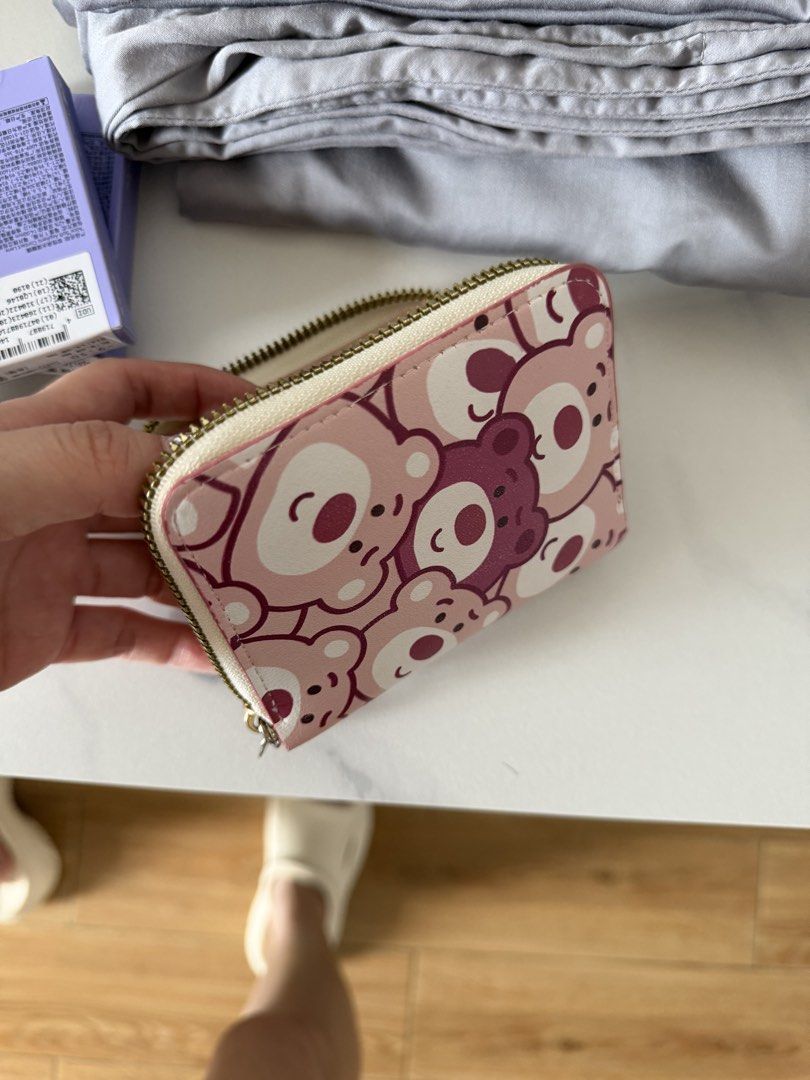 Wallets (Category: Wallets & Card holders) located in Manila. Submitted by silentrabbit_d8992c (Listing ID 1453382226, Image 3). Description: .