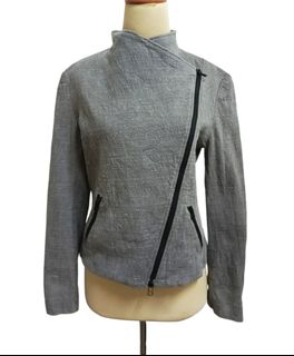 (Category: ) located in . Submitted by yoothriftshop (Listing ID 1453390201, Image 1). Description: .