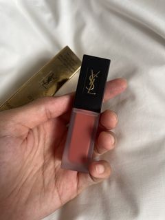 (Category: ) located in . Submitted by makeupbrushbyyana (Listing ID 1453269685, Image 1). Description: .