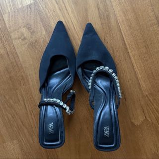 (Category: ) located in . Submitted by bagfulofclothes (Listing ID 1453306837, Image 1). Description: .
