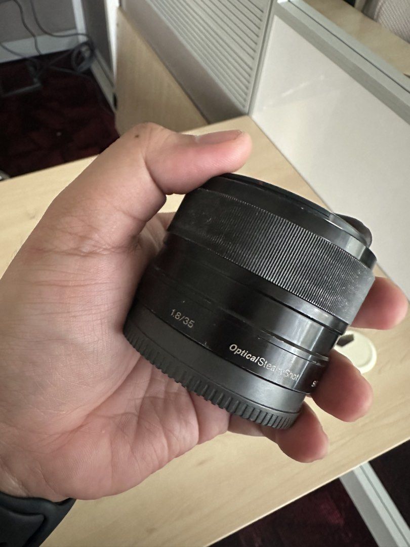 ZV-E10 (Category: Cameras) located in Kuala Lumpur. Submitted by mizzaharudin_ (Listing ID 1453428375, Image 3). Description: Sony Zv-e10 (Kit Lens) - RM1700 Sony E 35mm f1.8 - Rm550 Ulanzi SL03 - RM70 SmallRig Case - RM120 Other Items is a free gift if bought with the ‘Camera’ Bundle set - RM2100 (Free Spark Lite, Smallrig case) Negotiable Cod - Putrajaya, Negeri Sembilan. Other places based on both parties agreements.