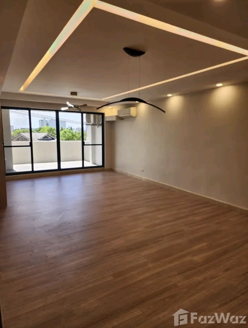 (Category: ) located in . Submitted by propertyproph (Listing ID 1456668894, Image 1). Description: .
