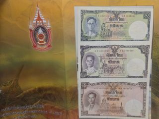 Thai Amulets & Buchas for rent Collection item 2
