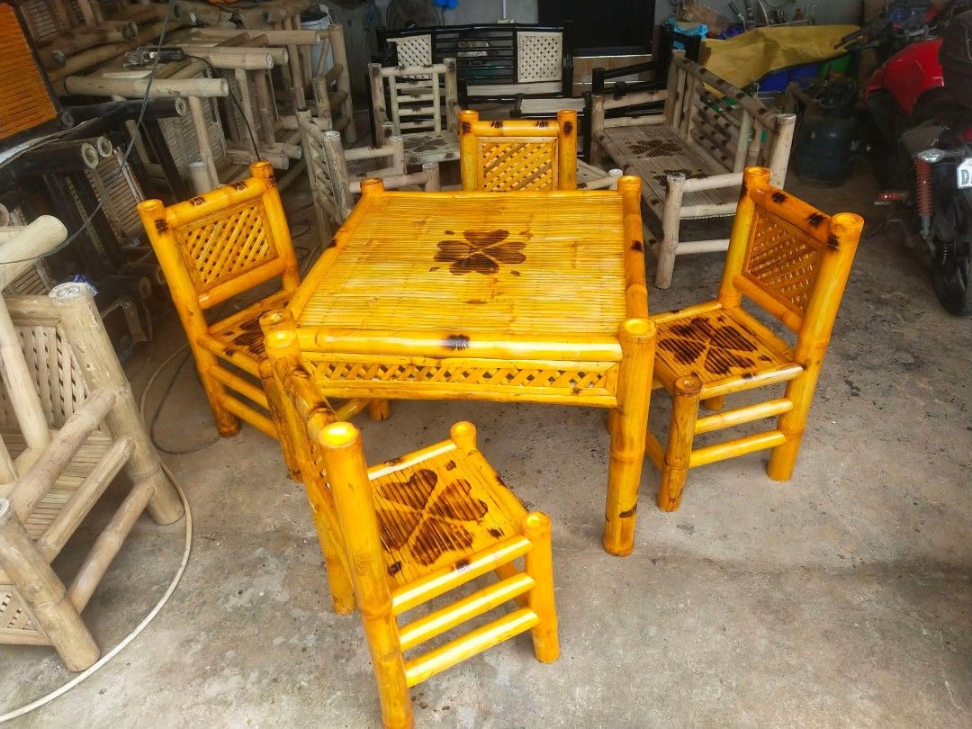 4 seater bamboo dinning table and chairs (Category: Tables & Sets) located in Manila. Submitted by dolorchris69891 (Listing ID 1456633454, Image 2). Description: 4 seater bamboo dinning table and chairs 6000.