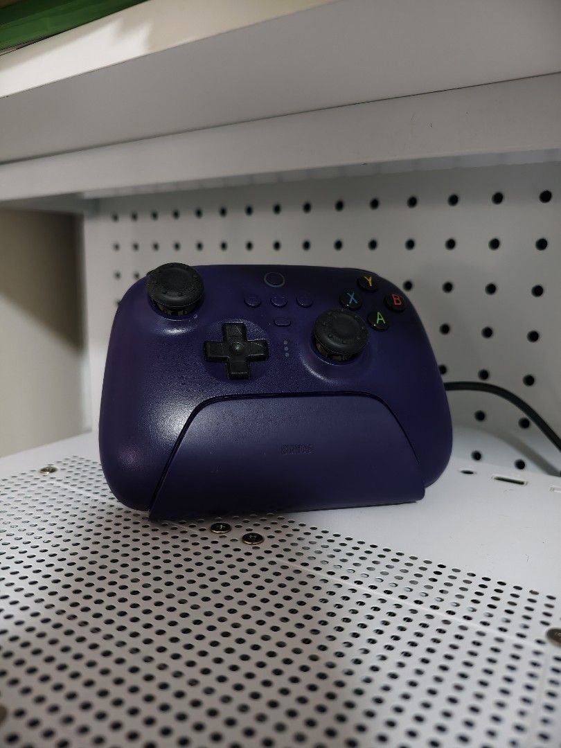 8BitDo Ultimate Controller Wireless (Category: Controllers) located in Singapore. Submitted by safedragon.6822d5 (Listing ID 1456667165, Image 1). Description: Come with all accessories Box dock USB C cable USB dongle.