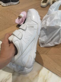 （分類：）位於 。 由 poonsl 提交（商品編號 1456623891，圖片 1）。簡介： 。