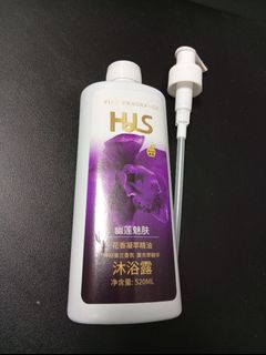 （分類：）位於 。 由 hellohello123456789 提交（商品編號 1456714415，圖片 1）。簡介： 。