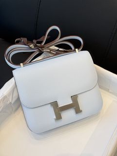 （分類：）位於 。 由 reluxury2hk 提交（商品編號 1456664152，圖片 1）。簡介： 。