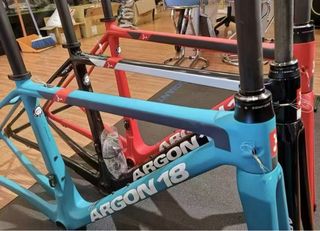 （分類：）位於 。 由 flowbike_lohasbike 提交（商品編號 1456731602，圖片 1）。簡介： 。