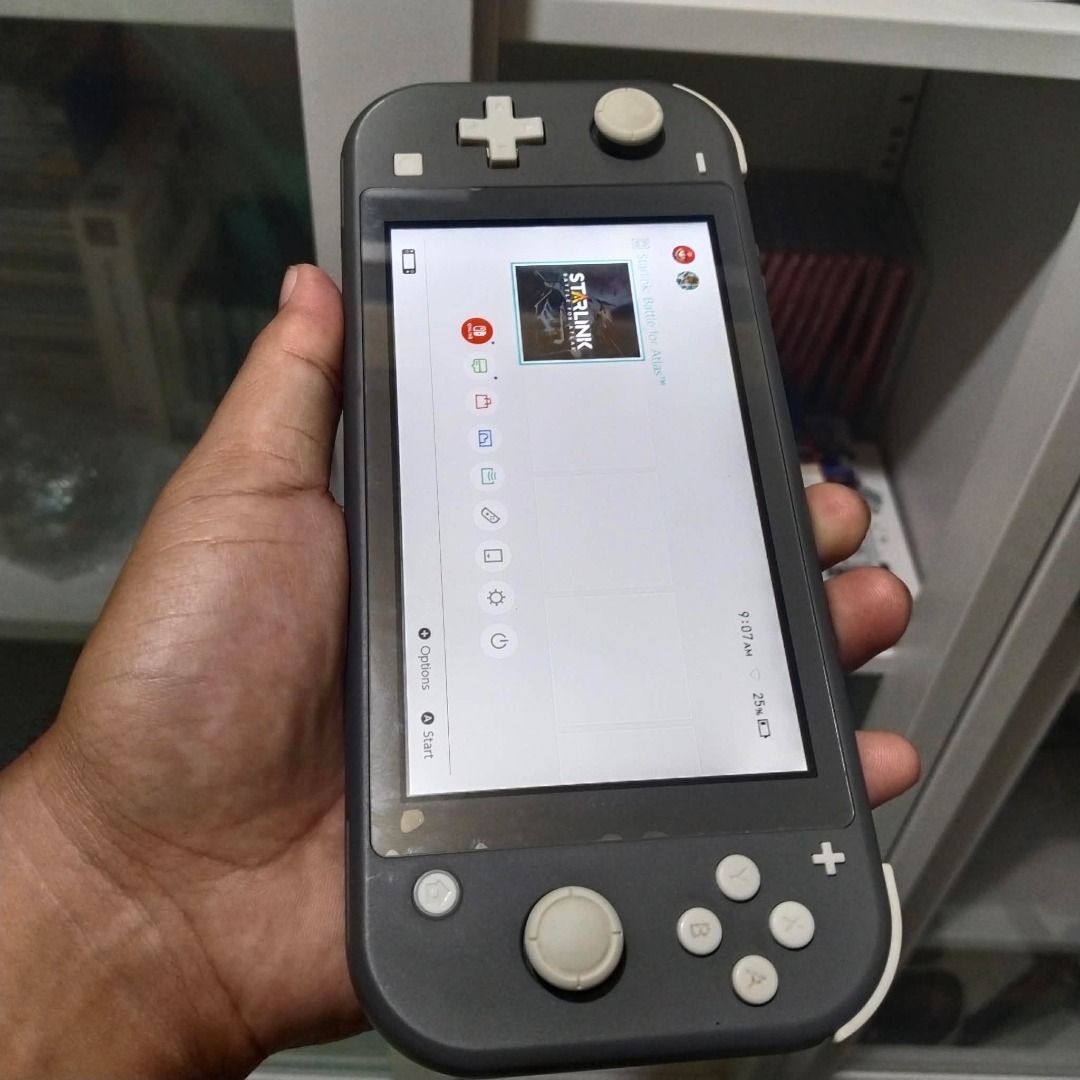 🎮 Nintendo Switch Lite – Gray + 4 Game Cartridges (Category: Nintendo) located in Tagum. Submitted by oliverosagusila (Listing ID 1456609267, Image 2). Description: 🎮 Nintendo Switch Lite – Gray + 4 Game Cartridges 💰 Price: ₱7,000 ✨ Condition: ✅ Fully functional ✅ No history of repair ✅ Never dropped ✅ All buttons working properly ✅ Analog sticks working perfectly ✅ No issues / ready to use 📦 Inclusions: • Nintendo Switch Lite – Gray • Carryi