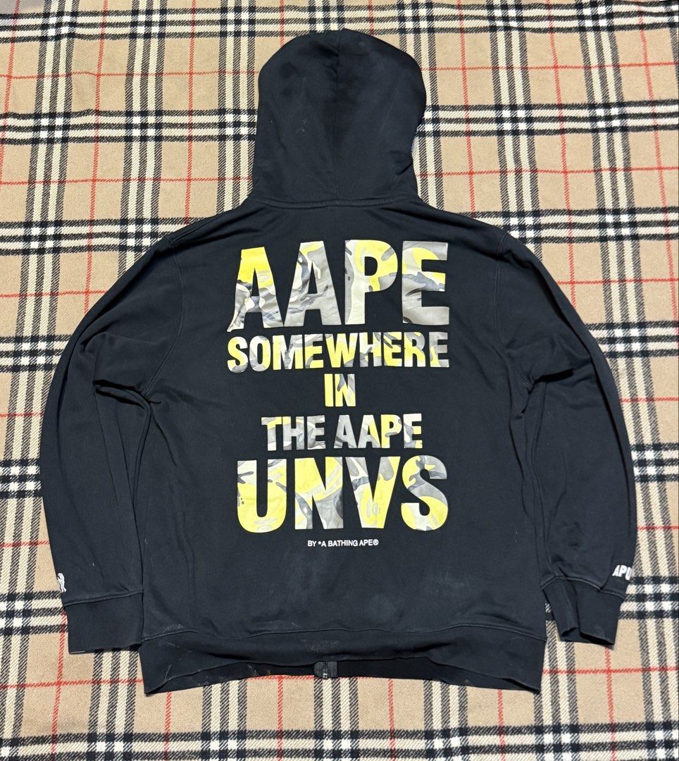 Aape Jacket (Category: Activewear) located in Cavite. Submitted by markjoseph24866 (Listing ID 1456620437, Image 2). Description: .