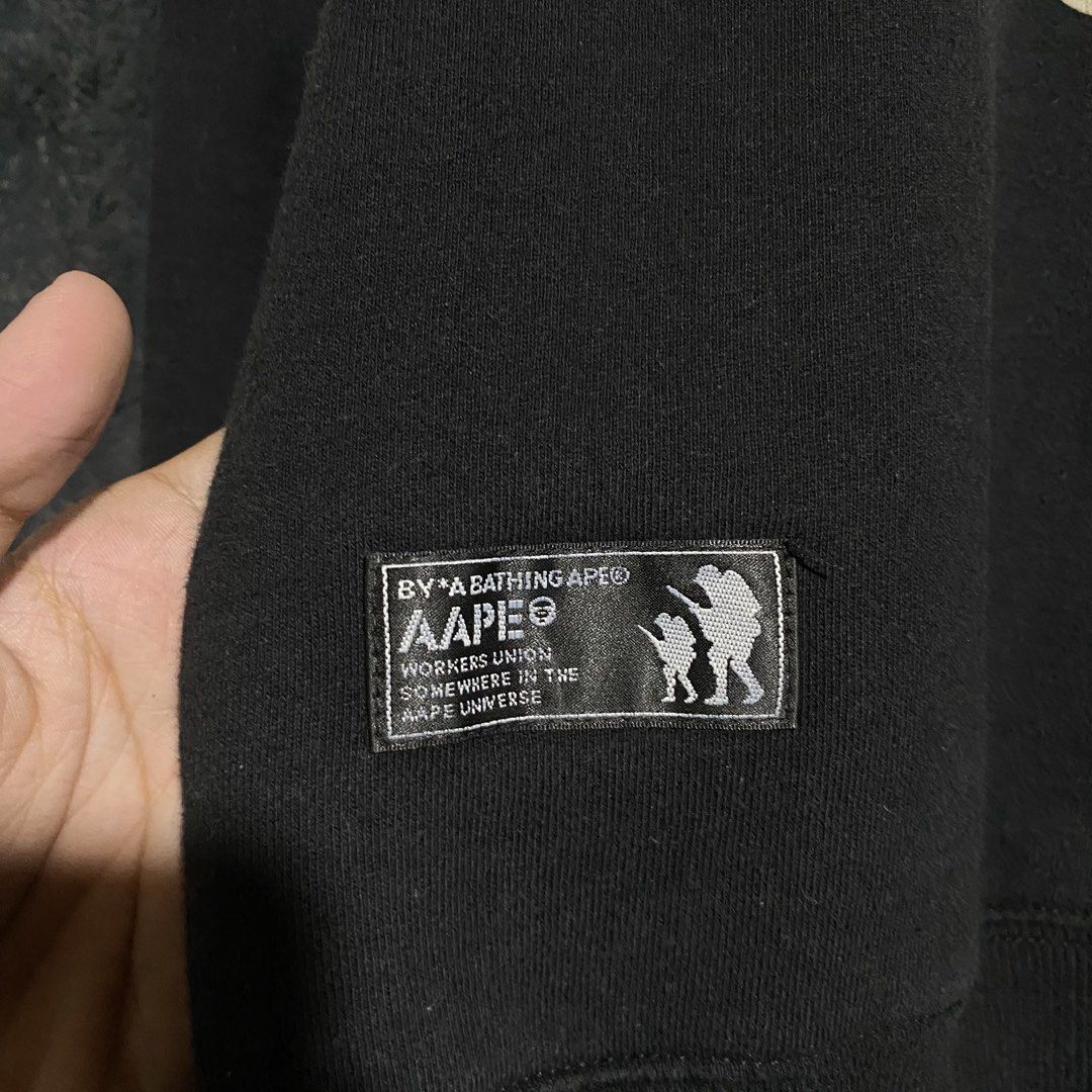 Aape Sweater - I Am Alfa Print (Category: Coats, Jackets and Outerwear) located in Cebu City. Submitted by kklez (Listing ID 1456697602, Image 3). Description: Authentic 20 x 24 Good Condition No Crack Prints .