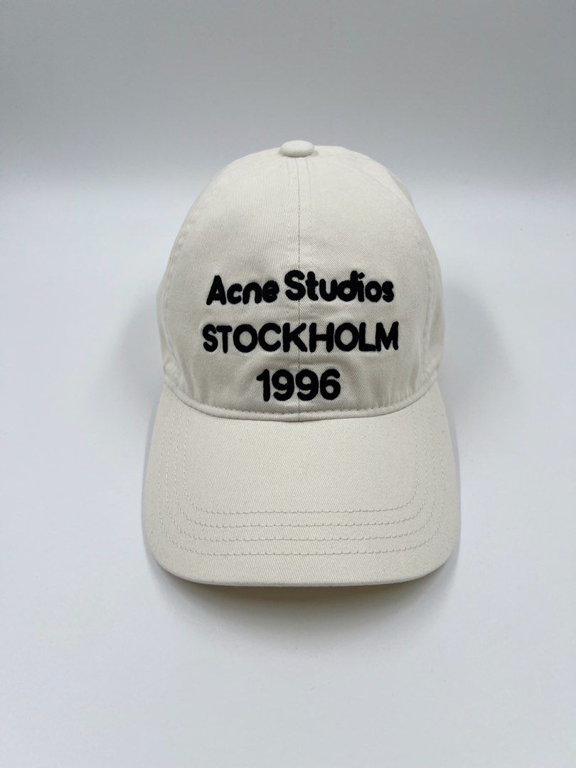 ⚜️Acne Studios - Hat ⋆.𐙚 ̊✿ (Category: Luxury Accessories) located in Makati City. Submitted by 90sangel (Listing ID 1456732947, Image 1). Description: .