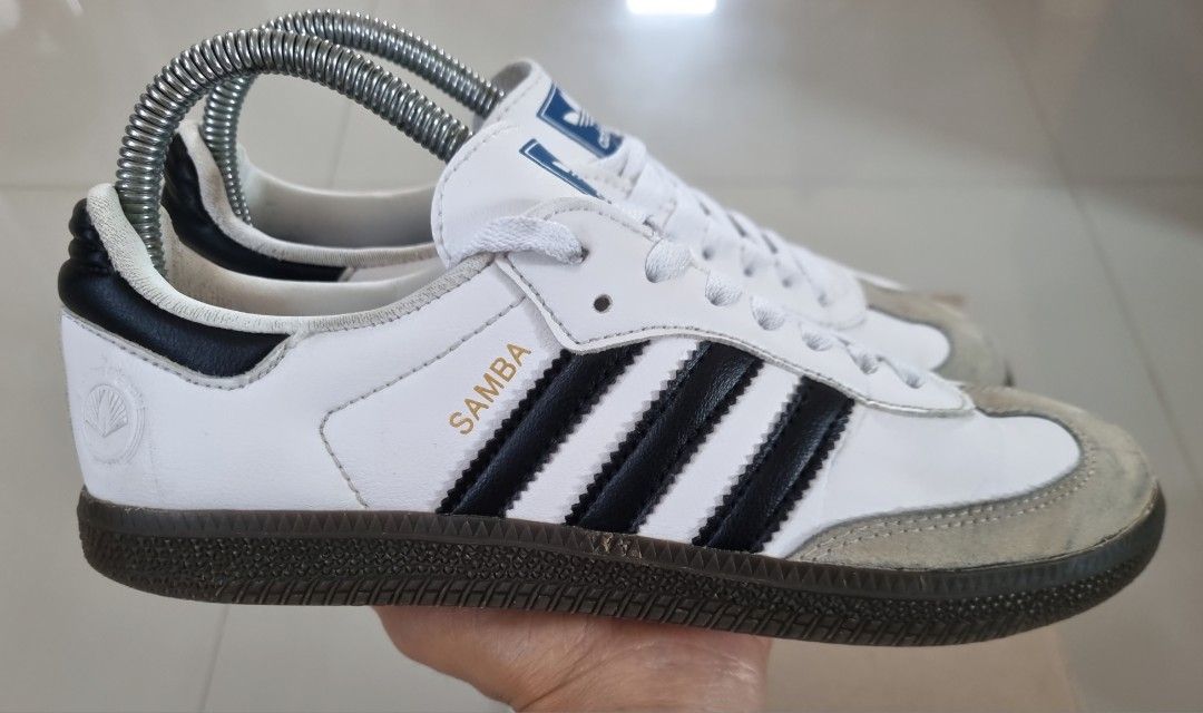 Adidas Samba women's 7 (Category: Shoe inserts) located in Danao, Cebu. Submitted by CaxeCart (Listing ID 1456670212, Image 2). Description: .
