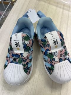 (Category: ) located in . Submitted by cmtc-sg (Listing ID 1456662023, Image 1). Description: .