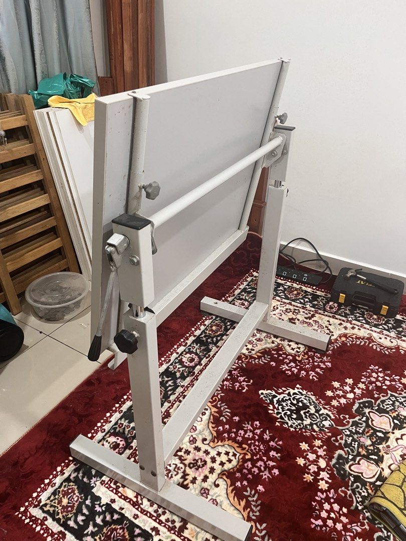Architect Drafting Table (Category: Tables & Sets) located in Shah Alam. Submitted by roseliza007 (Listing ID 1456614689, Image 2). Description: Seldom used Architect Drafting Table. 9cm by 6cm. Like new. Very nice condition. Cash & carry. Must bring trolley to carry.