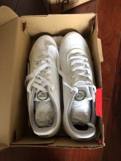 （分類：）位於 。 由 supreme44 提交（商品編號 1456620287，圖片 1）。簡介： 。