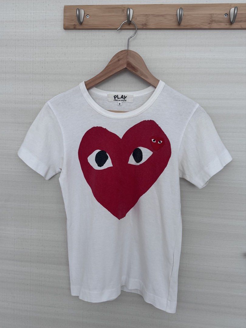 Authentic Comme (Category: Other Tops) located in Singapore. Submitted by kk.klosets (Listing ID 1456672328, Image 1). Description: Free delivery .