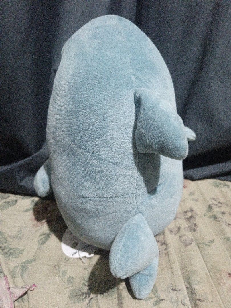 Authentic Mofusand Shark Cat Plush Large With Etiketa (Category: Plushies & Soft Toys) located in Quezon City. Submitted by tiny_bean (Listing ID 1456696498, Image 2). Description: I don't have a last price in mind so just make a direct offer and I'll think about it.